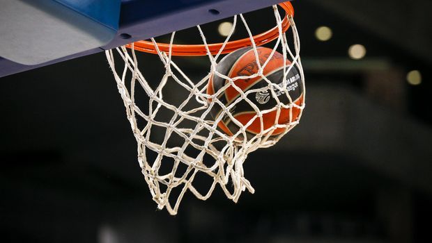 https://www.sport24.gr/Basket/article5713355.ece/BINARY/w620/basketa+balla+bala+ball.jpg