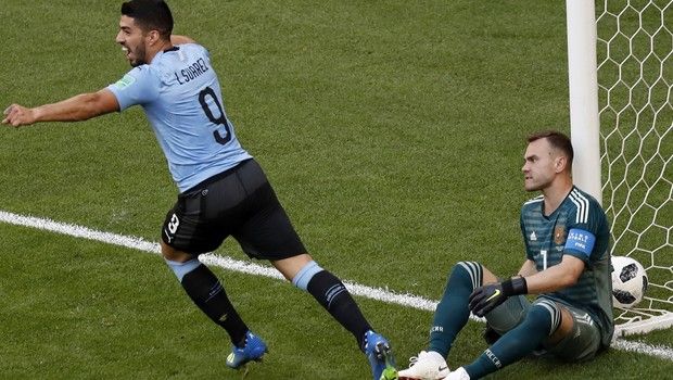 Πρωτοπόρος η Ουρουγουάη, 0-3 και τη Ρωσία! (photos + video)