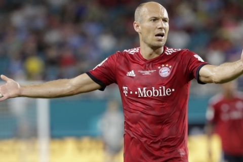 FC Bayern midfielder Arjen Robben reacts during the second half of an International Champions Cup tournament soccer match against Manchester City, Saturday, July 28, 2018, in Miami Gardens, Fla. (AP Photo/Lynne Sladky)