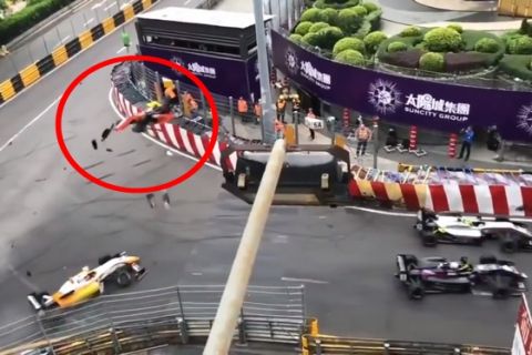Formula 3: Νέο σοκαριστικό video από το ατύχημα της Φλορς