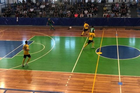 Futsal Παναθηναϊκός - ΑΕΚ 4-3: Ισοφάρισαν 2-2 τη σειρά των τελικών οι πράσινοι 