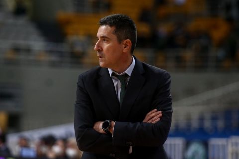 Η Τόφας πιέζει τον Δημήτρη Πρίφτη για τη θέση του head coach