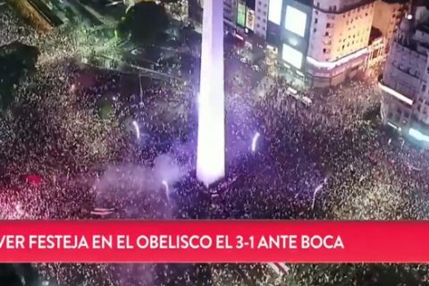 Ρίβερ Πλέιτ: "Κάηκε" το Μπουένος Άιρες από τους πανηγυρισμούς