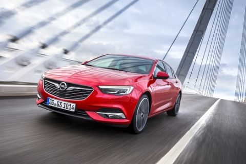 In the fast lane: Only a few months after starting sales the new Opel Insignia has already attracted more than 50,000 customer orders.