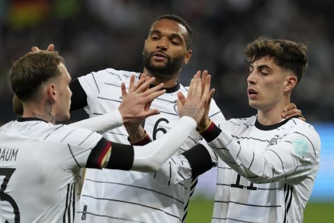 Οι παίκτες της εθνικής Γερμανίας πανηγυρίζουν γκολ κόντρα στο Ισραήλ σε διεθνές φιλικό παιχνίδι | 26 Μαρτίου 2022