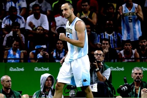 Argentina's Manu Ginobili (5) reacts to a play during a men's basketball game against Croatia at the 2016 Summer Olympics in Rio de Janeiro, Brazil, Wednesday, Aug. 10, 2016. (AP Photo/Eric Gay)