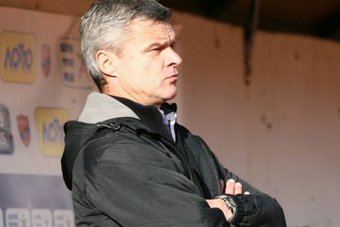 Επιστρέφει στην Ρουχ Χορζόφ ως προπονητής ο Βαζέχα 
