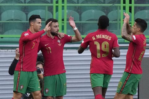 Οι παίκτες της Πορτογαλίας πανηγυρίζουν γκολ που σημείωσαν κόντρα στην Ελβετία για τη φάση των ομίλων του Nations League 2022-2023 στο "Ζοζέ Αλβαλάδε", Λισαβόνα | Κυριακή 5 Ιουνίου 2022
