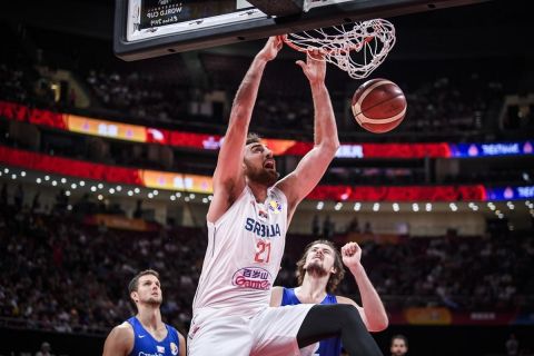 EuroBasket 2022, Σερβία: Ο Μιλουτίνοβ θα ταξιδέψει την Κυριακή (04/09) για Πράγα, χάνει τα δύο πρώτα ματς