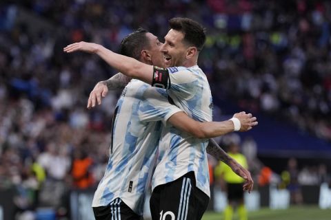 Ο Λιονέλ Μέσι πανηγυρίζει γκολ της Αργεντινής κόντρα στην Ιταλία στο Finalissima | 1 Ιουνίοιυ 2022