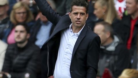 Watford manager Marco Silva gestures on the touchline during the English Premier League soccer match against  Southampton at St Mary's Stadium, Southampton, England, Saturday Sept. 9, 2017. (Steven Paston/PA via AP)