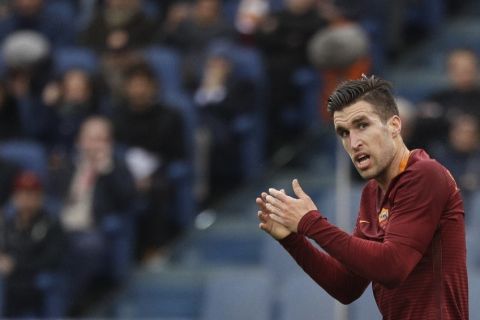 Roma's Kevin Strootman reacts after missing a scoring chance during a Serie A soccer match between Roma and Napoli, at the Rome Olympic stadium, Saturday, March 4, 2017. (AP Photo/Gregorio Borgia)