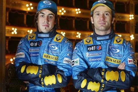 Renault R24 Official Launch Images
Palermo, Italy, 29th January 2004
Drivers Fernando Alonso (left) and Jarno Trulli (Right)
Photo: Renault F1
ref: Digital Image Only.