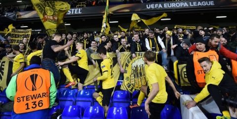 "Borussia Dortmund's players celebrate with their supporters in the stands after the UEFA Europa League round of 16, second leg football match between Tottenham Hotspur and Borussia Dortmund at White Hart Lane in London on March 17, 2016..Dortmund won the game 2-1, 5-1 on aggregate. / AFP / Ben STANSALL        (Photo credit should read BEN STANSALL/AFP/Getty Images)"