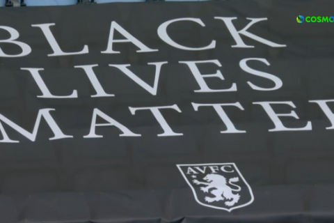 Άστον Βίλα - Σέφιλντ: Πανό "Black Lives Matter"
