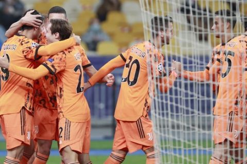 Οι παίκτες της Γιουβέντους πανηγυρίζουν το γκολ του Άλβαρο Μοράτα επί της Ντιναμό Κιέβου για την πρεμιέρα των ομίλων του Champions League