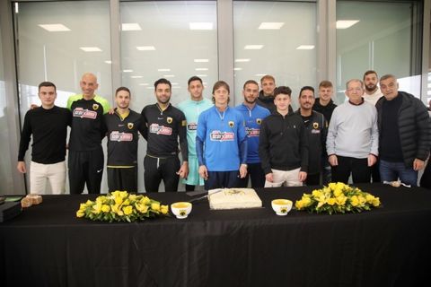 Οι παίκτες και το τεχνικό επιτελείο της ΑΕΚ στην εκδήλωση της πρωτοχρονιάτικης πίτας του συλλόγου | 31 Ιανουαρίου 2023
