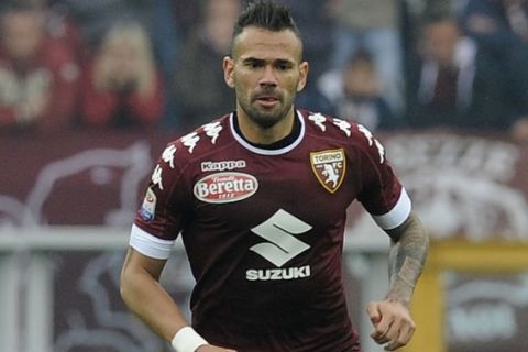 Leandro Castan of Torino during the Serie A match between FC Torino and SS Lazio at Stadio Olimpico di Torino on October 23, 2016 in Turin, Italy.