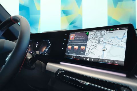Αυτές είναι οι ψηφιακές αναβαθμίσεις στα νέα μοντέλα της BMW