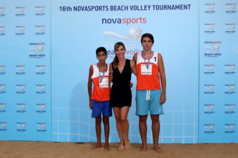 Για 16η χρονιά, η άμμος πήρε φωτιά στο "Novasports Beach Volley Tournament"