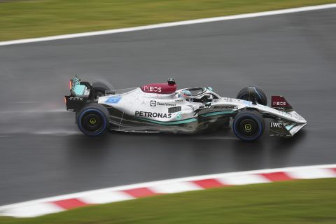 Formula 1: Ο Ράσελ επικεφαλής στο 1-2 της Mercedes στις δεύτερες δοκιμές της Ιαπωνίας