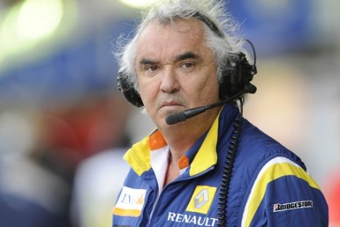 Renault team boss Flavio Briatore looks on during the second timed practice session for the Brazilian Formula One Grand Prix at the Interlagos circuit in Sao Paulo, Friday, Oct. 31, 2008. The race will be held on Sunday, Nov. 2.   (AP Photo/Oliver Multhaup)