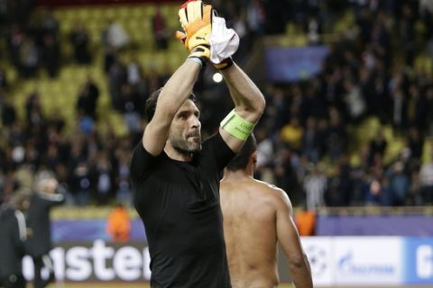 Juventus goalkeeper Gianluigi Buffon waves Juventus' supporters at the end of the Champions League semifinal first leg soccer match between Monaco and Juventus at the Louis II stadium in Monaco, Wednesday, May 3, 2017. (AP Photo/Claude Paris)