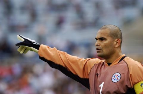 SEOGWIPO - JUNE 15:  Jose Luis Chilavert of Paraguay during the Germany v Paraguay, World Cup Second Round match played at the Seogwipo-Jeju World Cup Stadium in Seogwipo, South Korea on June 15, 2002. (Photo by Shaun Botterill/Getty Images)