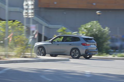 BMW iX1 xDrive30 Test Drive S24Auto