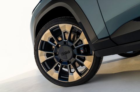 TOP 5 πληροφορίες για τη νέα BMW XM, το σπορ SUV του τμήματος BMW M GmbH