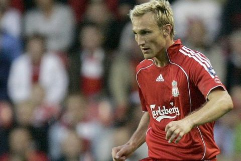 Liverpool's Sami Hyypia in action against Maccabi Haifa during the Champions League third-round qualifier first leg soccer match at Anfield Stadium, Liverpool, England, Wednesday Aug. 9, 2006. (AP Photo/Dave Thompson)