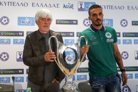 Οι Ιβάν Γιοβάνοβιτς και Δημήτρης Κουρμπέλης σε συνέντευξη Τύπου του Παναθηναϊκού ενόψει του τελικού του Κυπέλλου Ελλάδας κόντρα στον ΠΑΟΚ | 20 Μαΐου 2022