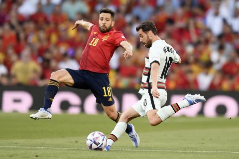 Μονομαχία των Τζόρντι Άλμπα και Μπερνάρντο Σίλβα σε ματς της Ισπανίας με την Πορτογαλία στο Nations League | 2 Ιουνίου 2022
