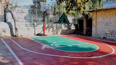 Αθλητές έφτιαξαν γήπεδα για το "Χαμόγελο του Παιδιού"