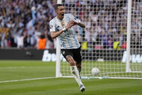 Ο Άνχελ Ντι Μαρία πανηγυρίζει γκολ με τη φανέλα της Αργεντινής κόντρα στην Ιταλία στο Finalissima | 1 Ιουνίου 2022