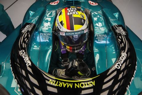 Portrait, Helmets, Red Bull Ring, GP2211a, F1, GP, Austria
Sebastian Vettel, Aston Martin