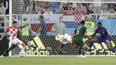 Ανώτερη και τυχερή η Κροατία, 2-0 τη Νιγηρία
