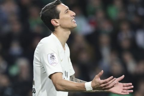 PSG forward Angel Di Maria reacts after missing a shot against Saint-Etienne during the French League One soccer match between Saint-Etienne and Paris Saint-Germain, at the Geoffroy Guichard stadium, in Saint-Etienne, central France, Sunday, Feb. 17, 2019. (AP Photo/Laurent Cipriani)