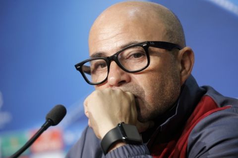 Sevilla's head coach Jorge Sampaoli looks on during a press conference in Decines, near Lyon, central France, Tuesday, Dec. 6, 2016. Sevilla will face Lyon in a Champions League group H soccer match on Wednesday. (AP Photo/Laurent Cipriani)