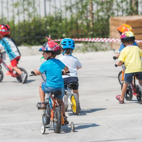 Τα παιδιά στο επίκεντρο του Athens Bike Festival 2024 powered by ΔΕΗ