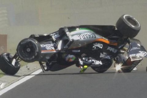 Τρομακτικό ατύχημα για τον Perez