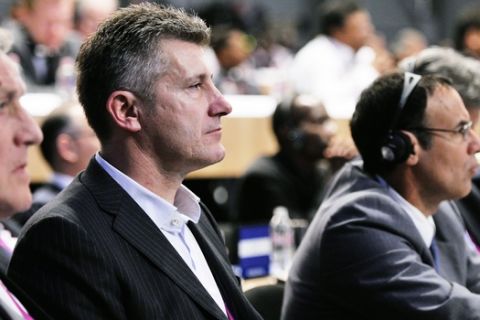 Former Croatian soccer great Davor Suker, center, attends the second day session of the 62nd FIFA Congress in Budapest, Hungary, Friday, May 25, 2012. Suker is due to take the position of the President of the Croation Football Accosiation as of July 2012. (AP Photo/MTI, Laszlo Beliczay) 