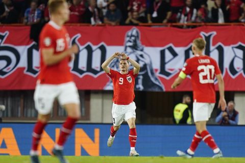 Ο Μάρσελ Ζάμπιτσερ της Αυστρίας πανηγυρίζει γκολ που σημείωσε κόντρα στο Βέλγιο για τα προκριματικά του Euro 2024  στο "Ερνστ Χάπελ", Βιέννη | Παρασκευή 13 Οκτωβρίου 2023