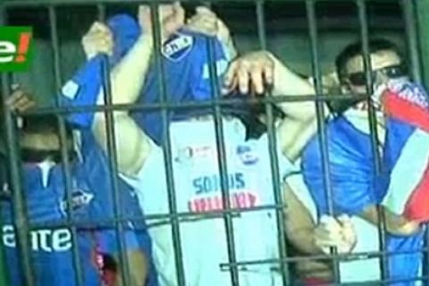 Σύλληψη 50 οπαδών της Νασιονάλ, εννέα ήταν γυναίκες