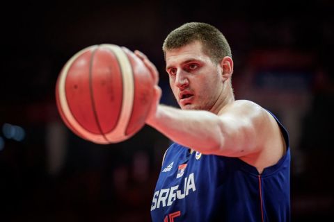 Ο Νίκολα Γιόκιτς δεν ασχολείται με το EuroBasket, αλλά με το συναπάντημα με την Ελλάδα