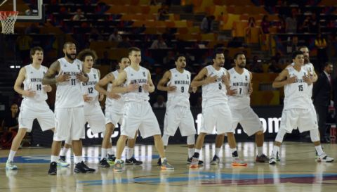 BILBAO, SPAIN - AUGUST 30:  New Zealand's player perform the Haka ahead of the 2014 FIBA World basketball championships group C match between New Zealand and Turkey at the Bizkaia Arena in Bilbao, Spain on August 30, 2014. (Photo by Evrim Aydin/Anadolu Agency/Getty Images)
