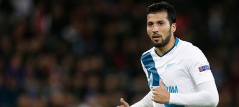 Ezequiel Garay of FK Zenit during the UEFA Champipns League match between Bayer Leverkusen and Zenit Saint Petersburg on October 22, 2014 at the BayArena in Leverkusen, Germany.(Photo by VI Images via Getty Images)