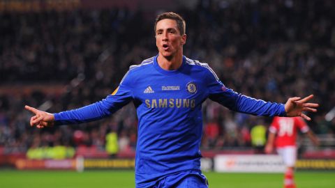 AMSTERDAM, NETHERLANDS - MAY 15:  Fernando Torres of Chelsea celebrates scoring the opening goal during the UEFA Europa League Final between SL Benfica and Chelsea FC at Amsterdam Arena on May 15, 2013 in Amsterdam, Netherlands.  (Photo by Michael Regan/Getty Images)