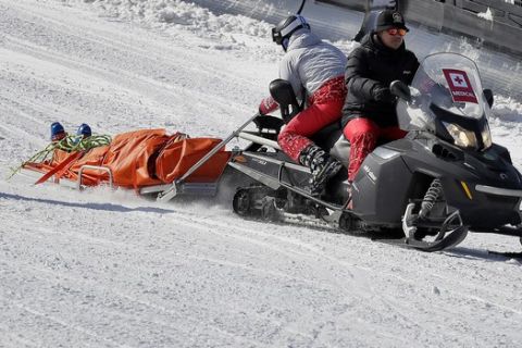Σοβαρός τραυματισμός σκιέρ μετά από άλμα στους Χειμερινούς Ολυμπιακούς Αγώνες