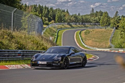 Porsche Taycan new Reckord